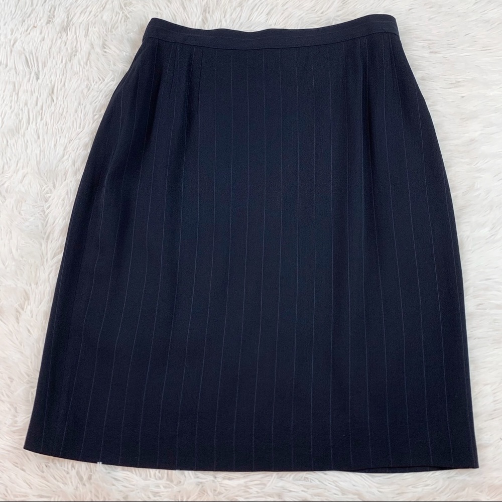 Giogio Armani wool blend striped pencil skirt navy blue workwear Made in Italy